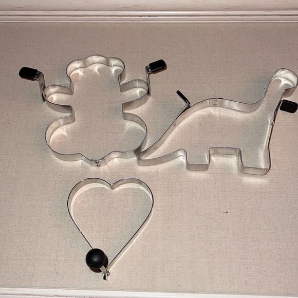 Set of 3 pastry/ cookie/ pancake cutters - Picture 1 of 4